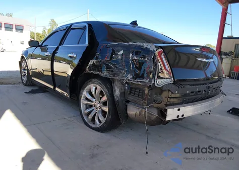 2019 Chrysler 300 Limited z USA, uszkodzony, nr VIN 2C3CCAEG4KH536694